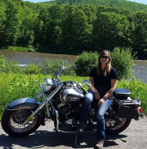 Meet your Posher, Tonya - Picture 1 of 1